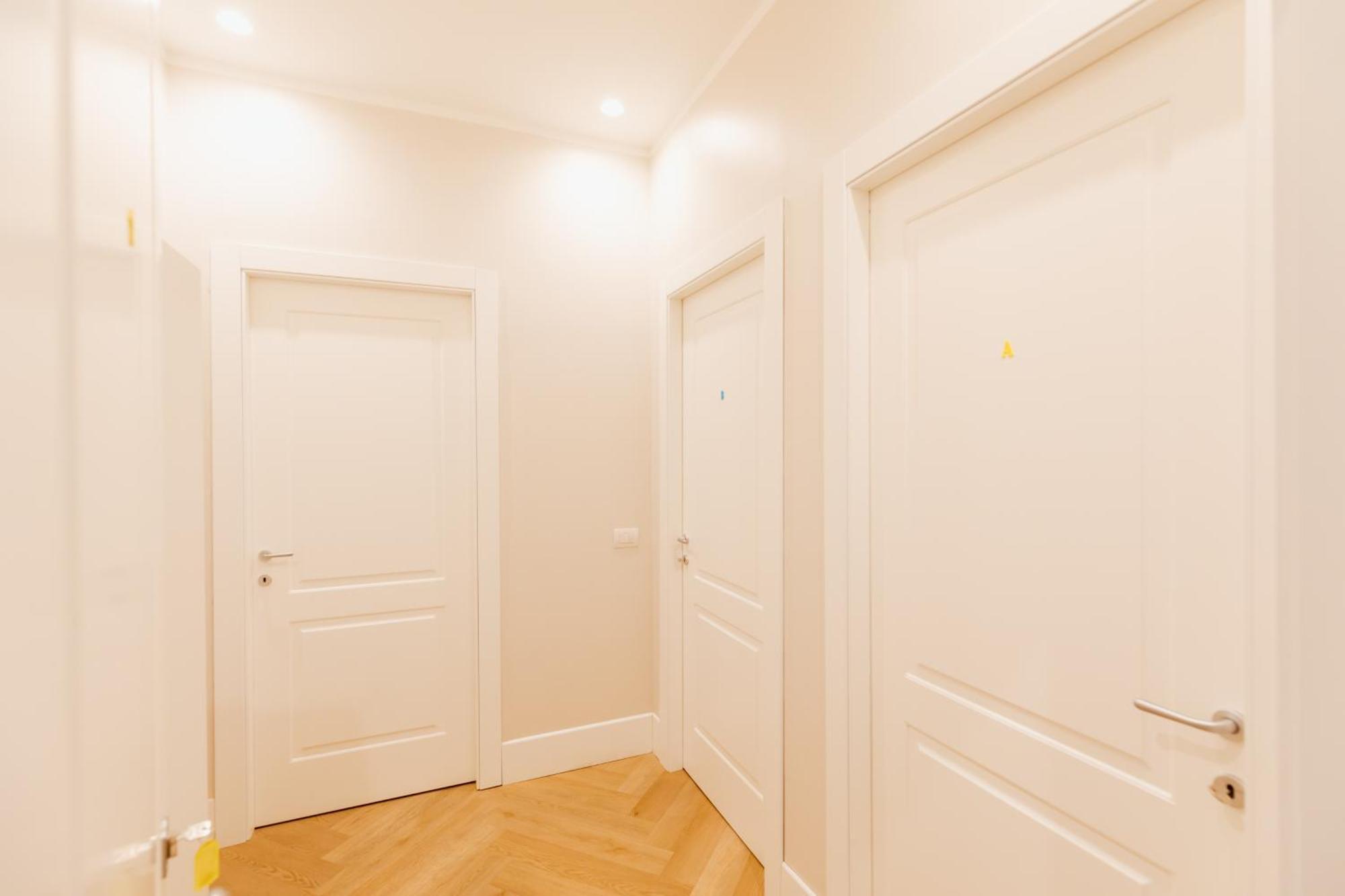 Residenza Umberto I Hotel Naples Luaran gambar