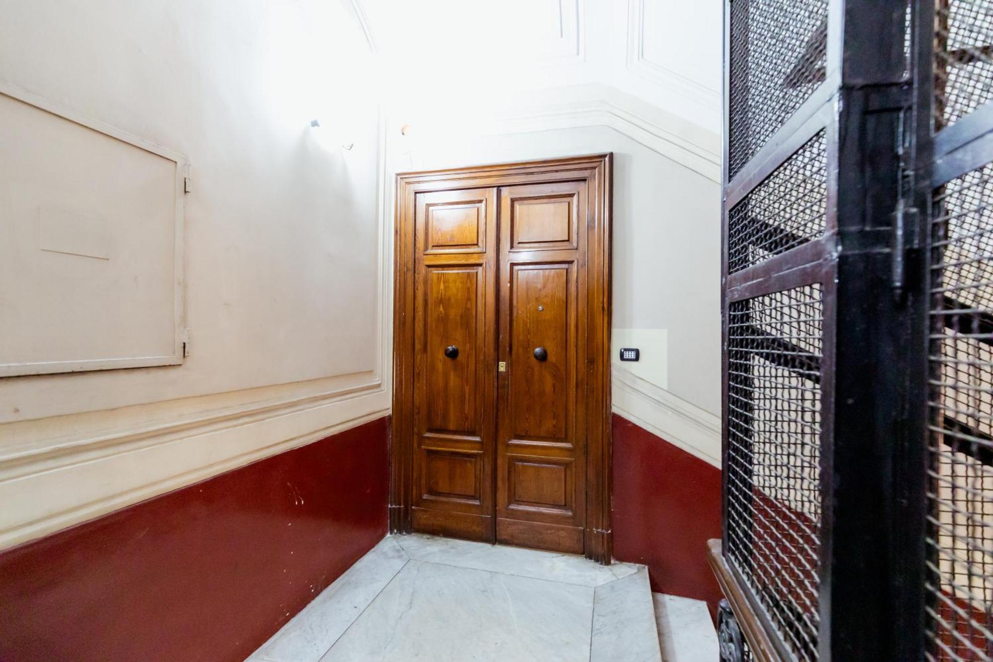 Residenza Umberto I Hotel Naples Luaran gambar